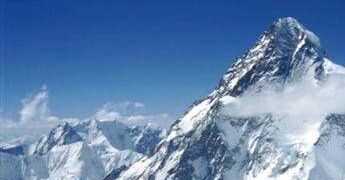Nepal, ritrovati corpi cinque alpinisti dispersi dopo valanga a novembre: tra loro due italiani