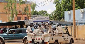 Niger, caos a Niamey: esplosioni e spari, interrotte trasmissioni tv