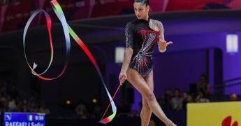 Raffaeli bronzo ai mondiali di ritmica, l’azzurra qualificata per i Giochi di Los Angeles