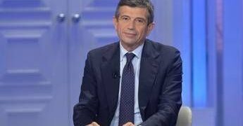 Rissa con spranghe e bottiglie in centro a Milano, Lupi: “Sicurezza centrale, Sala ha sottovalutato il problema”