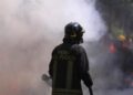 Roma, incendio a Tor di Valle: chiuso tratto della via del Mare verso Ostia. Deviazioni e lunghe code