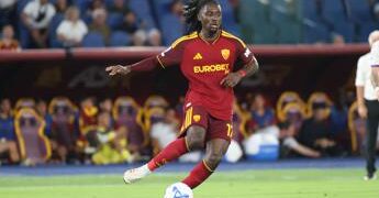 Roma, infortunio per Koné? Problema fisico contro Fiorentina