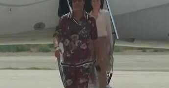 Ronaldinho atterrato in Italia, stasera la presentazione con il Ravenna