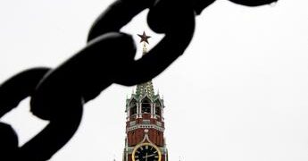 Russia, Peskov: “Nessun incontro a Mosca fra Putin e il capo della Cia”