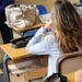 Scuola tra Ai, metal detector, psicologo gratis e latino alle medie: le novità per il 2026/27