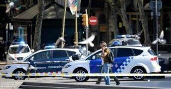 Spagna, 21enne italiano aggredito a Barcellona: è in coma farmacologico