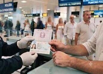 Spagna, controlli in vigore per arrivi da Italia. Media: “Possibili anche su intero volo”