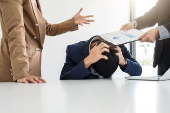Stress da rientro a lavoro? Lo psicologo, ‘non serve tornare subito al 100%, ecco cosa fare’