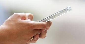 Tindereconomics, l’amore online è un affare miliardario ma la Gen Z si allontana