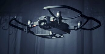 Trump raddoppia i dazi sui droni: fino al 100% sulle importazioni