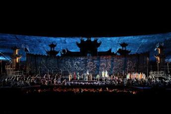 Turandot compie cent’anni, all’Arena di Verona lo spettacolo firmato da Zeffirelli