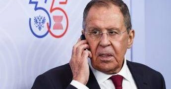 Ucraina, Lavrov: “Russia pronta ad ascoltare nuove proposte per fine guerra”