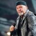 Vasco Rossi furioso con un fan: “Non sono infame, è una fake vergognosa”