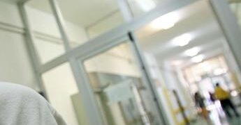 Verona, accertata morte cerebrale del ragazzo colpito da bottigliata a Cerea