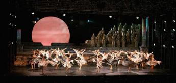 Zorba il greco pronto a far danzare il Teatro Romano di Verona