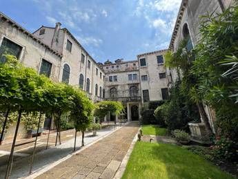 A Venezia la Maison Pierre Cardin inaugura Palazzo Cardin, il museo dedicato al suo fondatore