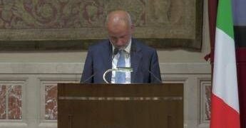 Ai, Schillaci: “Tecnologie non possono sostituire il giudizio clinico”