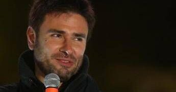 Alessandro Di Battista, come sta dopo l’operazione: è sedato e in terapia intensiva