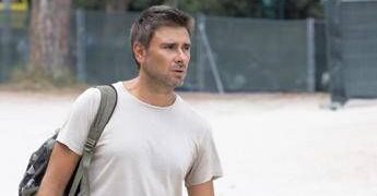 Alessandro Di Battista, seconda notte al Policlinico Gemelli: non sono previsti bollettini