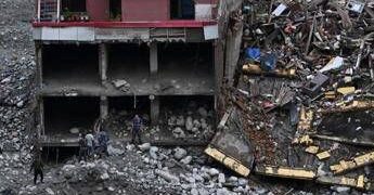 Alluvione in Nepal e Tibet, i morti sono più di 1.000