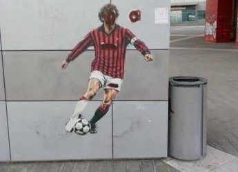 Baresi, a Milano vandalizzato il murales per il capitano del Milan