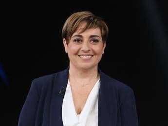 Benedetta Rossi, lo sfogo: “Vorrei parlare delle mie figlie, ma i leoni da tastiera mi fanno venire il voltastomaco”