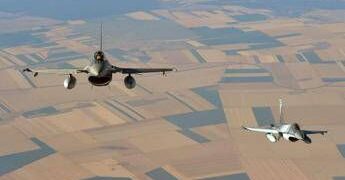 Caccia Nato abbattono drone in Lituania. Trump: “Stop raid su raffinerie, sì di Ucraina e Russia”