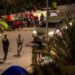 Ceuta, video mostrano militari picchiare migranti: il governo spagnolo apre un’inchiesta