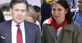 Conte batte Schlein nei sondaggi sulle primarie. I Dem restano fiduciosi: “Nessuna paura”
