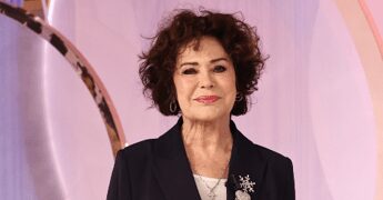 Corinne Clery confessa: “Ho un tutore legale per difendermi da mio figlio”
