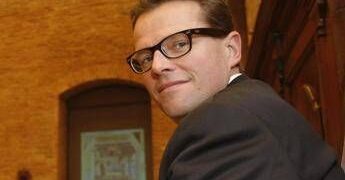 David Rossi, il giallo dell’uomo nel vicolo: in Commissione approda perizia Ris sul video