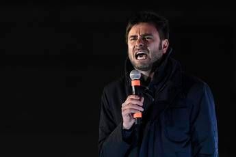 Di Battista, oggi il volo sanitario per l’Italia: l’arrivo previsto domani