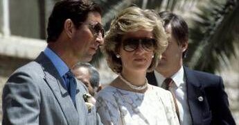 “Dimenticheremo presto Diana”, la frase choc di Carlo dopo la morte di Lady D