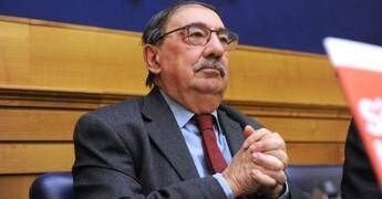 E’ morto a 78 anni Fabio Mussi, dirigente di Sinistra Italiana Avs e ministro del governo Prodi