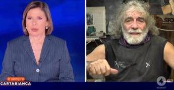 E’ sempre Cartabianca, lite furiosa tra Bianca Berlinguer e Mauro Corona: “Strappo il contratto”