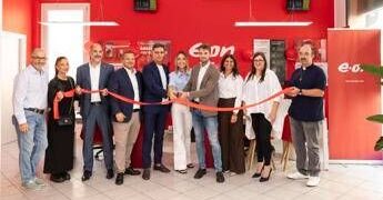 E.ON accompagna famiglie e imprese nel risparmio, nuovo punto vendita a Suzzara