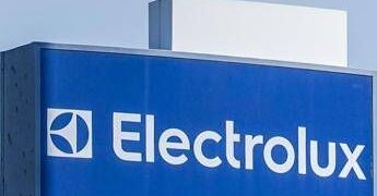 Electrolux, sindacati: “Azienda conferma il suo piano, è sciopero”