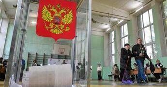 Elezioni in Russia, Mosca denuncia: “Potenti cyberattacchi contro il sistema di voto elettronico”