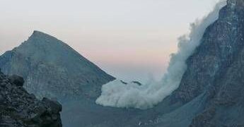 Frana si stacca dal Monviso, verifiche su persone coinvolte