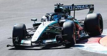 Gp Monza, Russell domina la terza sessione di libere davanti a Hamilton