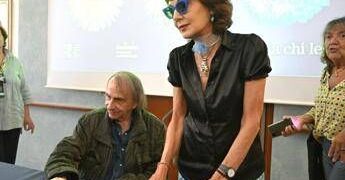 Houellebecq: ‘Non mi ritengo un profeta, i profeti sono un po’ sopravvalutati’