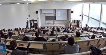 Il volontariato universitario diventa un titolo spendibile nel cv: da gennaio al via il Civic engagement badge