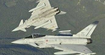 Jet russi violano lo spazio aereo della Lituania, intervengono i caccia italiani