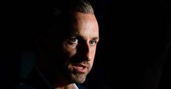 L’AfD trionfa col 44% in Sassonia-Anhalt, chi è Ulrich Siegmund: “L’uomo più pericoloso della Germania”