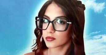 La mamma di Martina Carbonaro in aula con braccialetto elettronico: “Tucci trattato come figlio, non lo perdonerò mai”