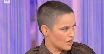 La volta buona, Silvia Salemi: “Dopo la morte di mia sorella Laura non parlai per 5 anni”
