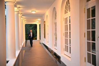 Medio Oriente, allerta Usa: “Rischio escalation”. Trump anticipa rientro da Camp David