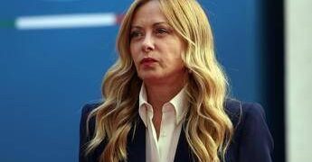 Meloni: “Governerò finché avrò una maggioranza solida, voglio arrivare a fine legislatura”