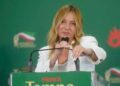 Meloni punge le opposizioni: “Non cantate ‘Bollo ciao’?”. E mette Vannacci nel mirino: “A scuola tetto a stranieri e stop al burqa”