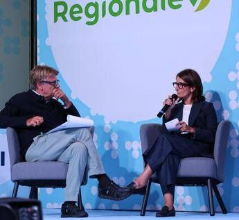 Mobilità, Giaconia (Trenitalia): “Regionali dorsale sistema integrato, 80% di flotta green”